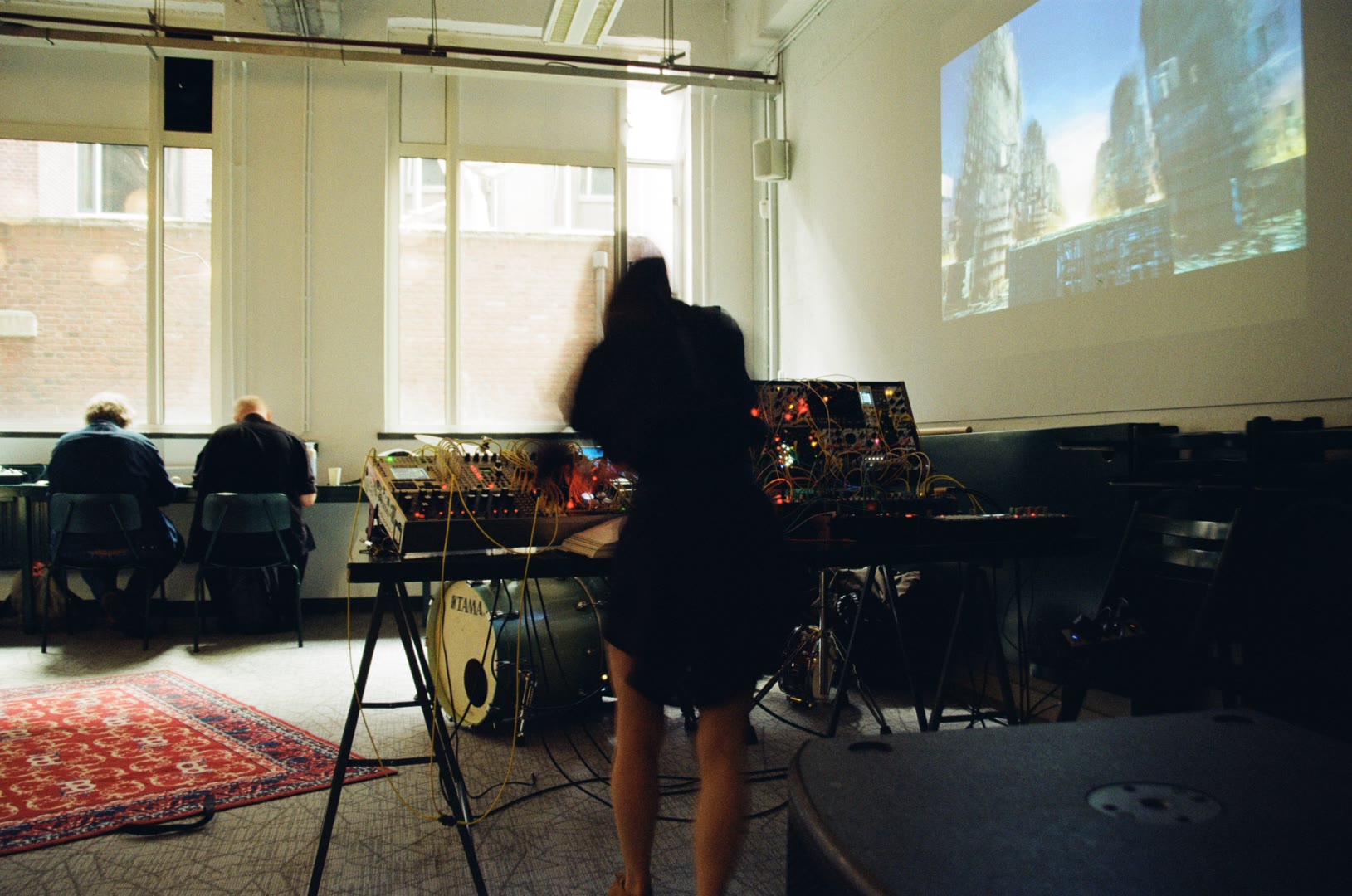 /images/film/8.jpg
